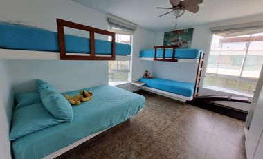 VENDO CASA DE 3 PISOS EN ASIA -CONDOMINIO MALLORCA- KM 107 PANAMERICANA SUR