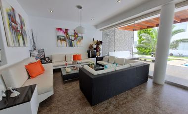 VENDO CASA DE 3 PISOS EN ASIA -CONDOMINIO MALLORCA- KM 107 PANAMERICANA SUR