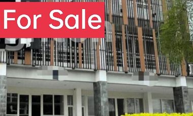 Ruko dijual Surabaya Barat Royal Residence PARKIR LUAS MURAH