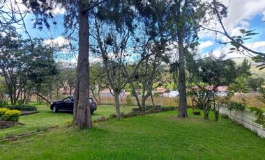 Vendo espectacular propiedad en Zhullin sector bodegas de colineal, Universidad UNAE