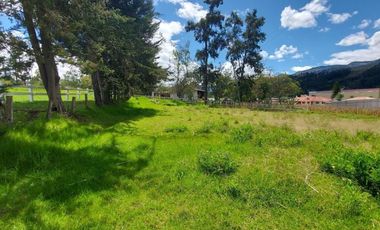 Vendo espectacular propiedad en Zhullin sector bodegas de colineal, Universidad UNAE