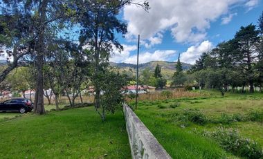 Vendo espectacular propiedad en Zhullin sector bodegas de colineal, Universidad UNAE