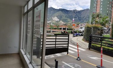 VENDO LOCAL EN UNIDAD CERRADA