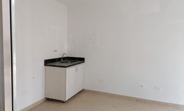VENDO LOCAL EN UNIDAD CERRADA