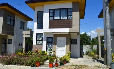 Fully furnished house in a safe, quiet and peaceful subdivision in Minglanilla