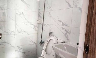 3 Storey Townhouse for sale in San Mateo Rizal near  Quezon City and Marikina City 5 Minutes away for SM Mall 15 minutes driving to commonwealth QC