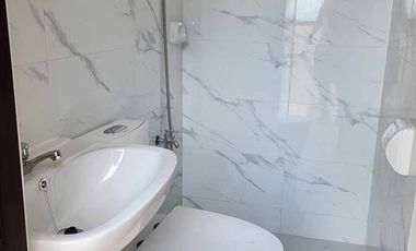 3 Storey Townhouse for sale in San Mateo Rizal near  Quezon City and Marikina City 5 Minutes away for SM Mall 15 minutes driving to commonwealth QC