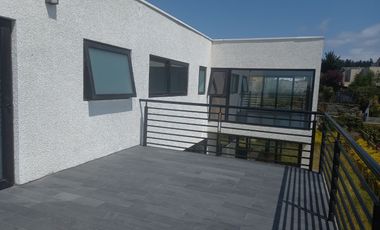 Excelente en Venta Casa Mediterranea Concón 4 dormitorios, 3 niveles -