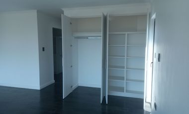 Excelente en Venta Casa Mediterranea Concón 4 dormitorios, 3 niveles -