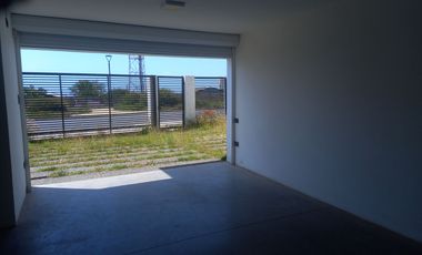 Excelente en Venta Casa Mediterranea Concón 4 dormitorios, 3 niveles -