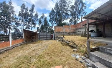 CASA CON ESPACIO VERDE EN VENTA SECTOR HOSTERIA BAGUANCHI