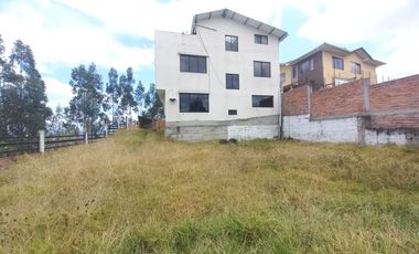 CASA CON ESPACIO VERDE EN VENTA SECTOR HOSTERIA BAGUANCHI