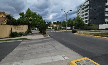 venta casa La Hacienda Causiño Macul, amplia cómoda segura 3 dormitorios 1 escritorio 3 baños