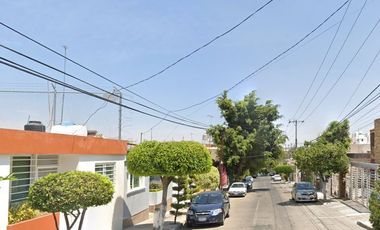 Hermosa casa en remate en la Col. San Elías, Guadalajara, Jalisco!
