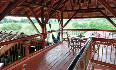 Hotel Campestre en Venta -Zona Pueblo Tapao