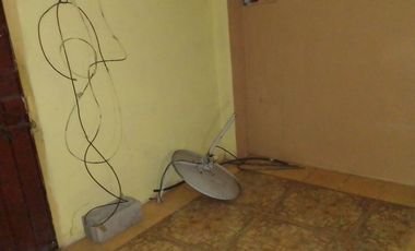 SE VENDE CASA RENTERA EN FLORESTA 2