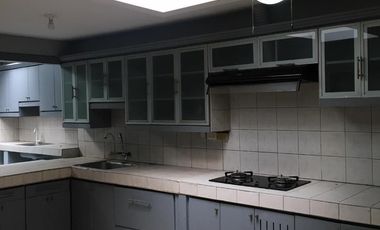 Shaw mandaluyong house and lot in gated street 4 bedrooms house and lot 371 sqm