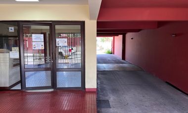 venta excelente oficina 403 en Edificio Santa Maria