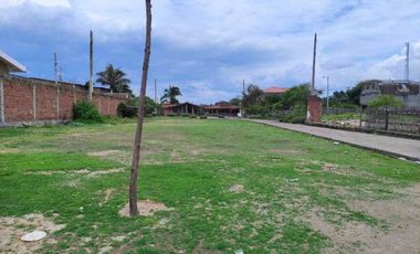 terreno de venta frente al mar en Crucita