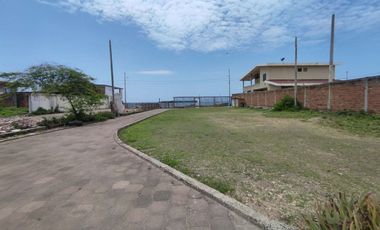 terreno de venta frente al mar en Crucita