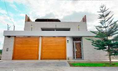 Ocasión venta de casa Urbanización El Haras, Ica