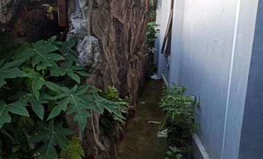 Gudang Gunung Agung Depansar Bali Luas dekat Wibisana Setiabudi Gunung Merapi Strategis