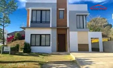 4 Bedroom House and Lot for Sale in Taytay Rizal