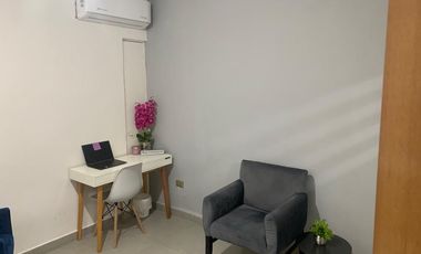 Venta 2 Casas de 1 piso, 2 Departamentos y una Bodega LAS TORRES Monterrey ESQUINA especial para INVERSION (Amplio Terreno con 5 Unidades Rentables)