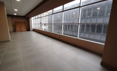 ALQUILO LOCAL DE 5 PISOS EN EL CENTRO HISTORICO EXCELENTE UBICACION – MUY CERCA DE LA PLAZA DE ARMAS- JIRON ICA