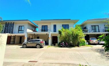 House For Sale with Swimming Pool in Panorama Banawa Cebu