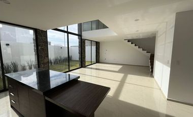 PREVENTA CASA RECÁMARA EN PB EN LOMALTA TRES MARÍA MORELIA CAS_4425 MOR/CM