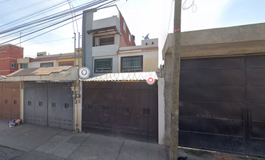 Casa en Recuperacion Bancaria por Granjas Puebla - AC93
