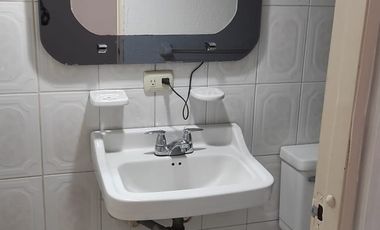 VENDO DIVINA CASA UNIFAMILIAR EN PLENO CORAZÓN DE BOGOTA COLOMBIA.