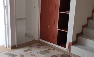 VENDO DIVINA CASA UNIFAMILIAR EN PLENO CORAZÓN DE BOGOTA COLOMBIA.