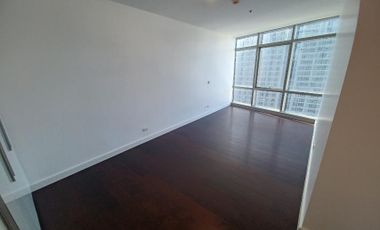 1 Bedroom Unit in East Gallery for Sale