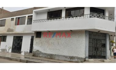 San Juan De Miraflores - Bonita Casa En Venta