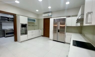 LUXURIOUS AND HOMEY HOUSE FOR SALE IN GREENMEADOWS QUEZON CITY