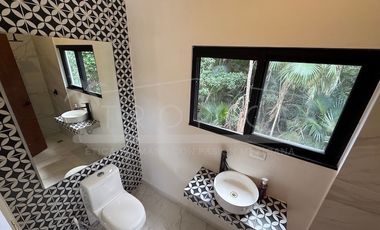 CASA NUEVA DE 2 NIVELES ALDEA UMM A ESTRENAR