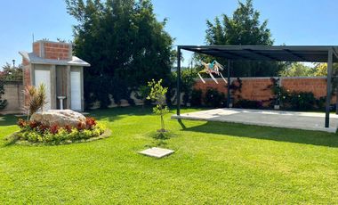 $2,220,000 Una Casa Nueva con Alberca en Jiutepec Morelos