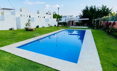 $2,220,000 Una Casa Nueva con Alberca en Jiutepec Morelos