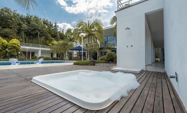FINCA VILLA FANNY EN ALQUILER EN VILLETA LLAMANOS AL3023071850 FINCA PRIVADA