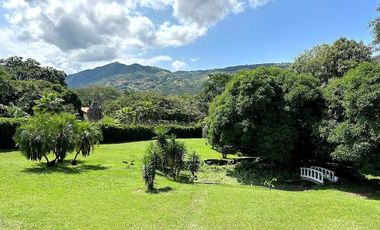 FINCA VILLA FANNY EN ALQUILER EN VILLETA LLAMANOS AL3023071850 FINCA PRIVADA