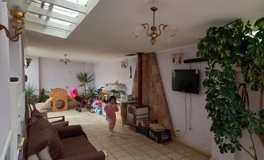 Quilpué Vendo Casa 3D solida y amplia Quilpué central