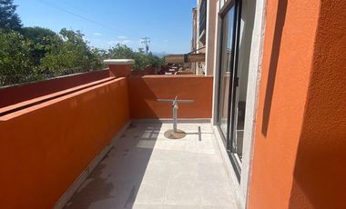 SE VENDE BONITO CONDOMINIO EN 