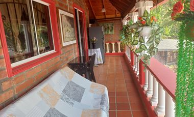 Te vendo esta belleza de  finca con todos los juguetes 