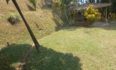 Te vendo esta belleza de  finca con todos los juguetes 
