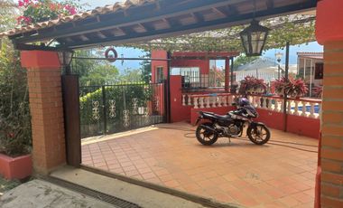 Te vendo esta belleza de  finca con todos los juguetes 