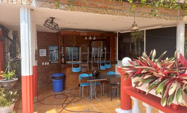 Te vendo esta belleza de  finca con todos los juguetes 