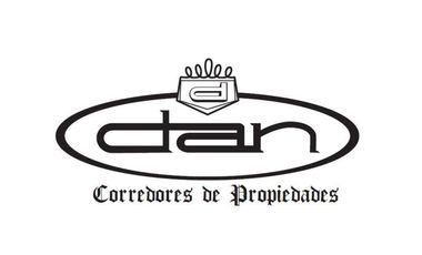 Amplia casa con 4 dormitorios en Macul