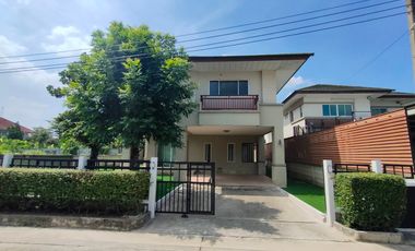 Quick sale!!! 2-story detached house, Baan Kritsana Rama 5 - Kanchanaphisek, next to the main road, 4 bedrooms, 3 bathrooms, the house is at the edge,